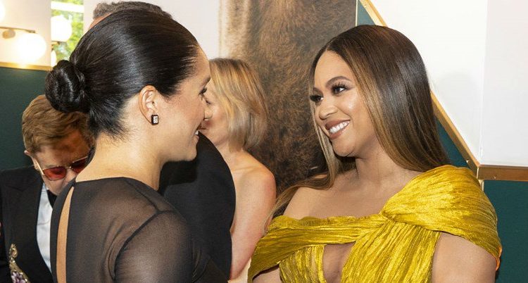 Beyonce Je Za Upoznavanje S Meghan Markle Obukla Vrlo Izazovnu Haljinu Zene Ba