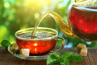 Čaj koji snižava holesterol, čisti jetru, poboljšava varenje