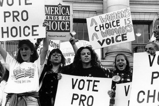 Na referendumu u Irskoj odlučivat će se o pravu na abortus