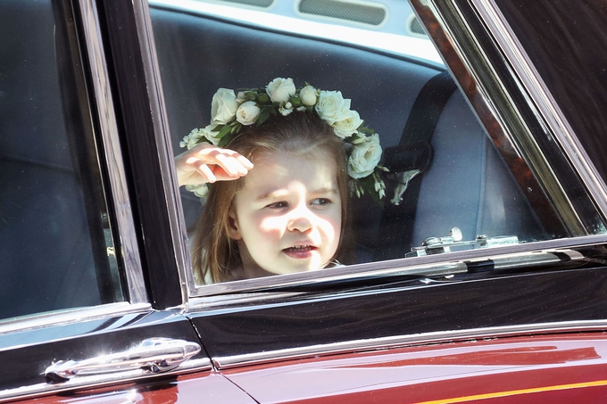 Najslađa djeveruša na vjenčanju: Princeza Charlotte ponovno osvojila sve simpatije