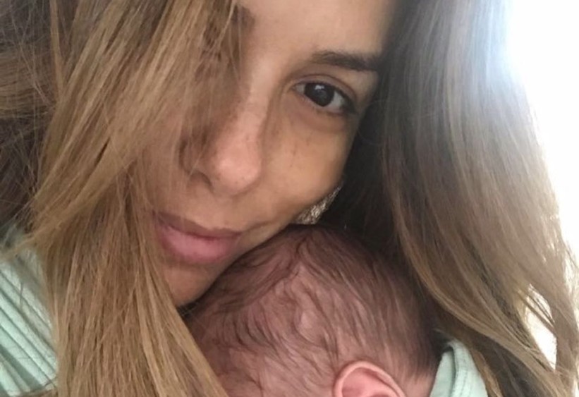Novopečena mama Eva Longoria blista i bez truna šminke na licu