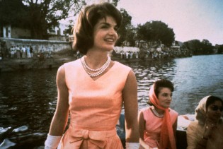 Vrijede i danas: 5 modnih zakona Jackie Kennedy koji su je učinili ikonom stila