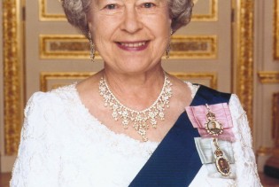 Najzanimljiviji nadimci kraljice Elizabeth: Meghan je zove “mama”