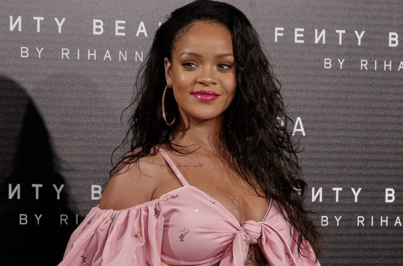 Rihanna sve oduševila postavivši lutke s oblinama u svoju trgovinu