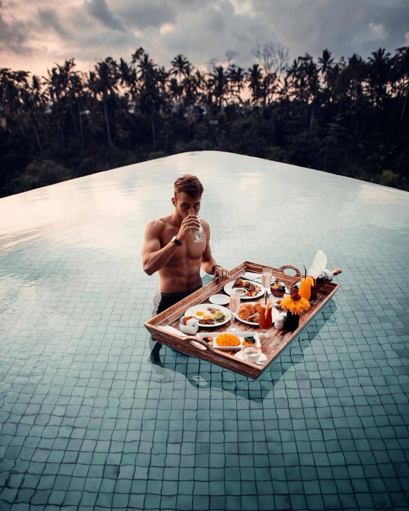 Floating breakfast na Baliju je doručak kakav želimo svakog jutra
