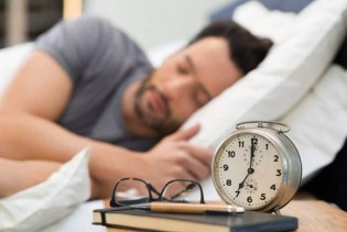 Metoda koju koriste vojnici garantuje da ćete zaspati za 2 minute