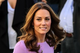 Catherine Middleton: Haljina koja možda ne osvaja krojem, ali razoružava drugim adutom