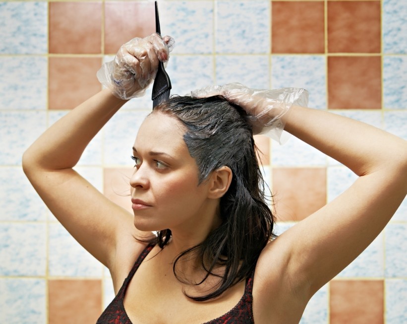 Sedam najvažnijih savjeta za kućno bojanje kose