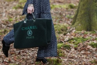 Modna kuća Chanel više neće koristiti krzno i životinjsku kožu u svojim kolekcijama