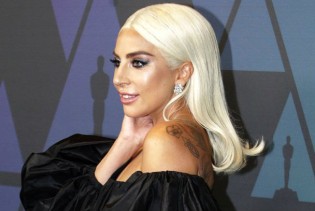 Lady Gaga na naslovnici časopisa izgleda poput Khaleesi