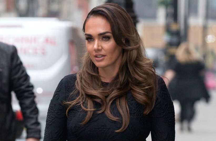 Tamara Ecclestone: Čizme koje se (ne) isplati nositi uz duge suknje i haljine