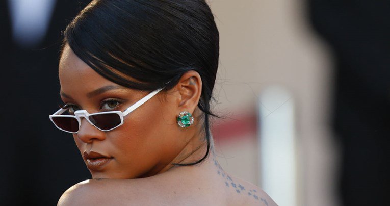 Zaboravite male okvire: Rihanna je potvrdila sljedeći hit model sunčanih naočala