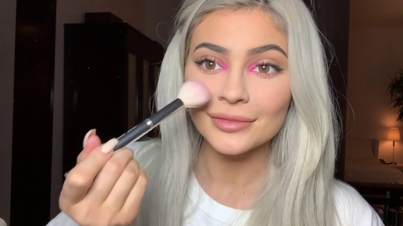 Kylie Jenner uskoro objavljuje novi beauty proizvod koji se već našao pod kritikom
