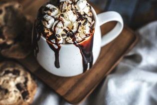 Topla čokolada pretvara zimu u magično doba