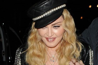 Madonna se pohvalila haljinom koju je sama sašila kada nije imala novca