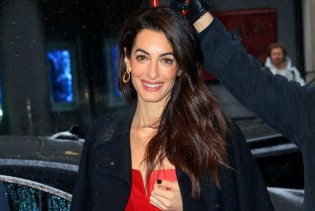 Amal Clooney: Riskantan komad kakav žene radije izbjegavaju nositi
