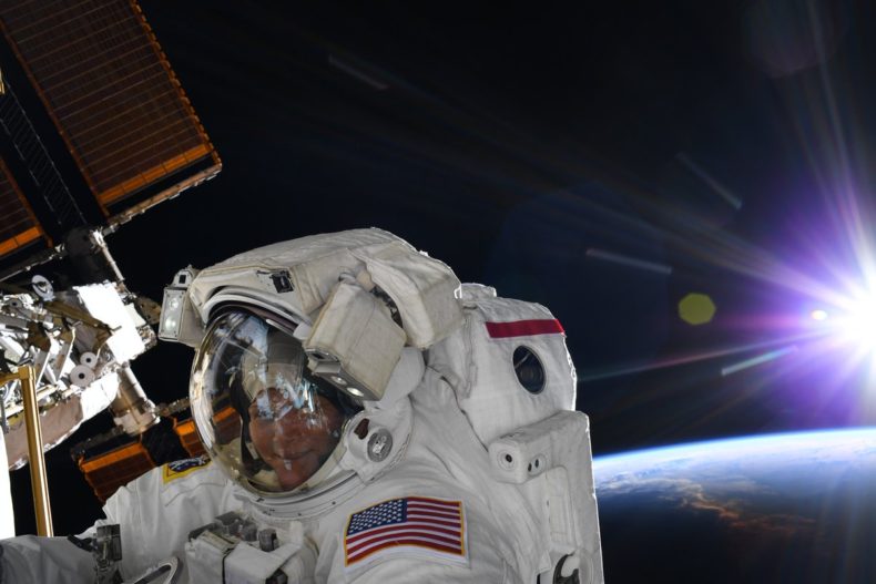 NASA otkazuje prvu svemirsku šetnju ženske posade