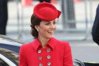 Dama u crvenom: Kate Middleton oduševila u ponovljenom izdanju