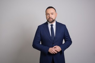 Aleksandar Hršum je novi voditelj Dnevnika Nove BH