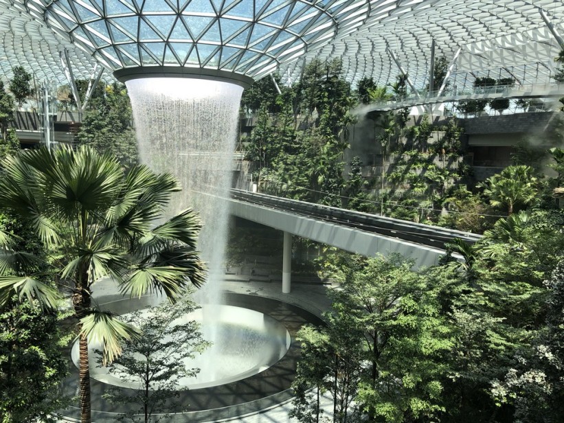 Najveći zatvoreni vodopad na svijetu se gradi u Singapuru