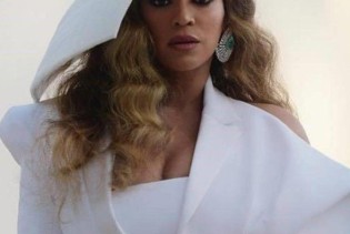 Beyoncé fantastično nosi bijelu couture kreaciju