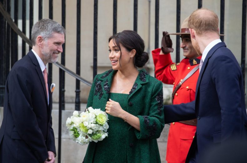 Meghan Markle piše Instagram objave na službenom profilu kraljevskog para