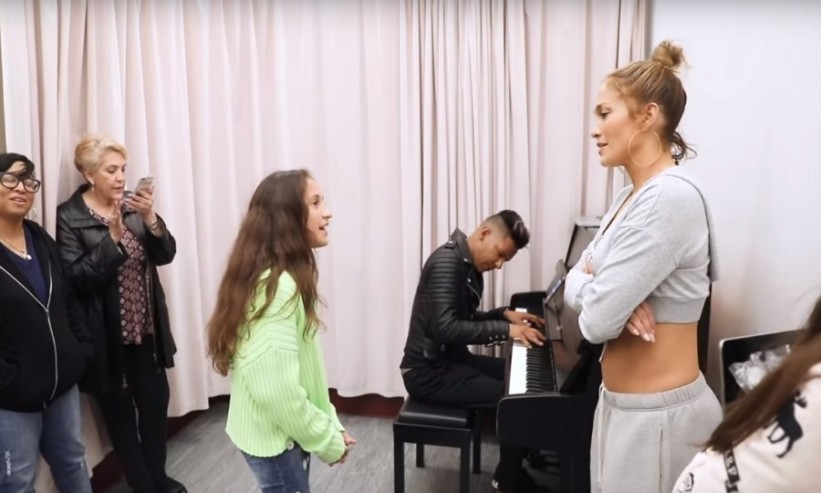 Kćer Jennifer Lopez ima nevjerojatan vokal i mogla bi krenuti maminim stopama