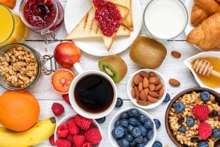 Istraživanje pokazalo da obilan doručak može pomoći u mršavljenju