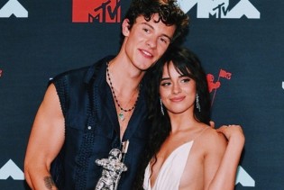 Camila Cabello i Shawn Mendes zapalili publiku vrućim nastupom