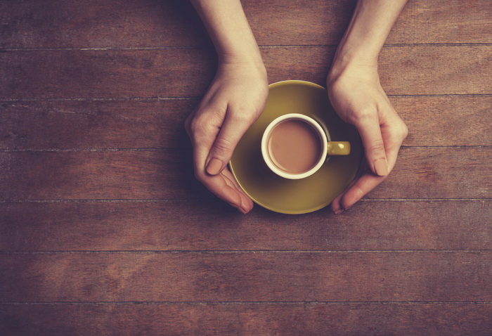 Kafa potiče rast kose, uklanjanja podočnjake, a dobra je i za uklanjanje celulita
