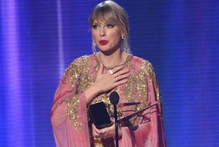 AMA: Taylor Swift prestigla Michaela Jacksona po broju trofeja