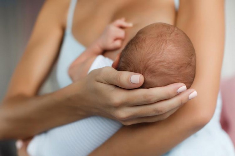 Sedam najčešćih mitova o dojenju