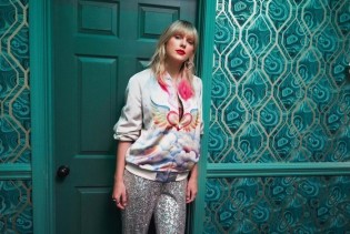 Taylor Swift na naslovnici britanskog Voguea u vintage izdanju