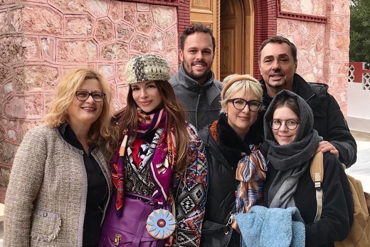 Severina objavila porodičnu fotografiju sa svekrom i svekrvom