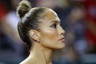 Jennifer Lopez: Dokaz da u običnoj trenerci možete izgledati kao milion dolara