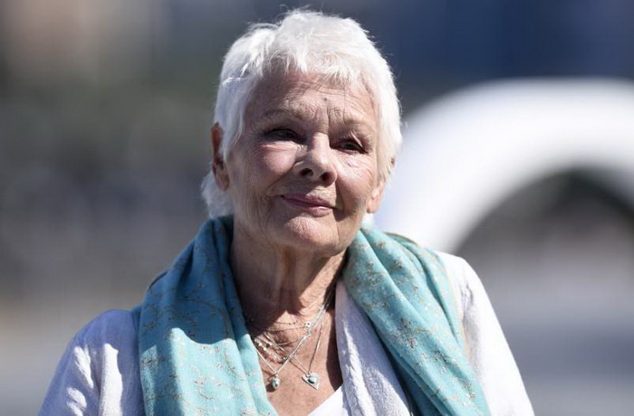 Judi Dench, najstarija žena na naslovnici britanskog Voguea u povijesti časopisa