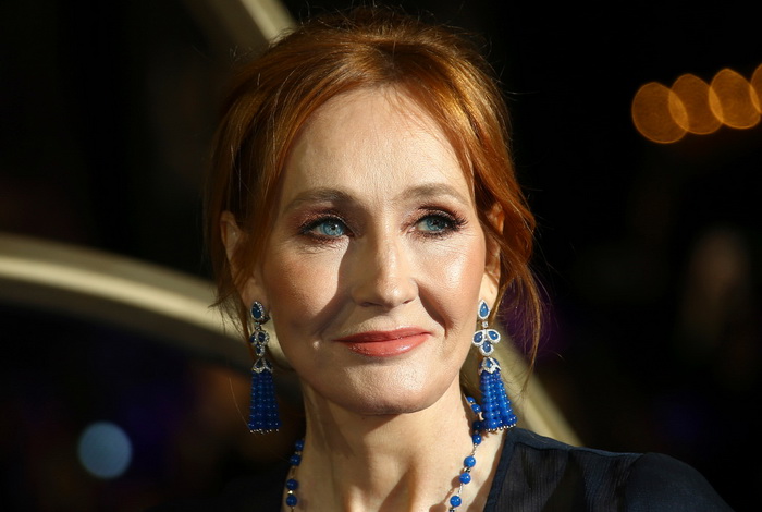 J. K. Rowling naišla na osude poslije objave transfobičnog statusa na Twitteru