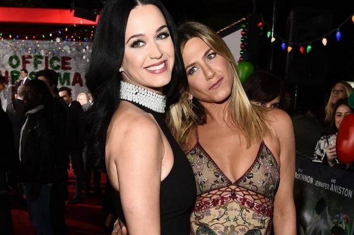 Jennifer Aniston će biti kuma djetetu Katy Perry i Orlanda Blooma