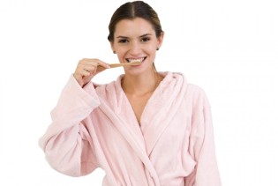 Kada je najbolje prati zube