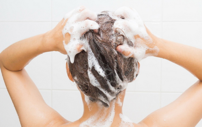 Napravite prirodan šampon od koprive