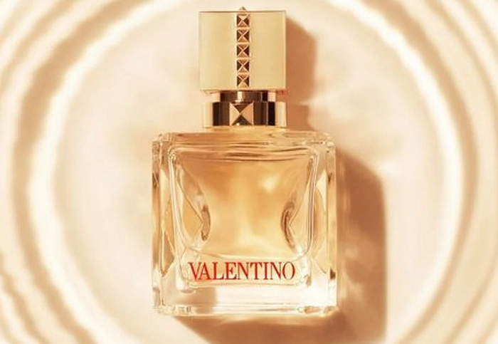 Modni brend Valentino lansira prvu liniju kozmetike