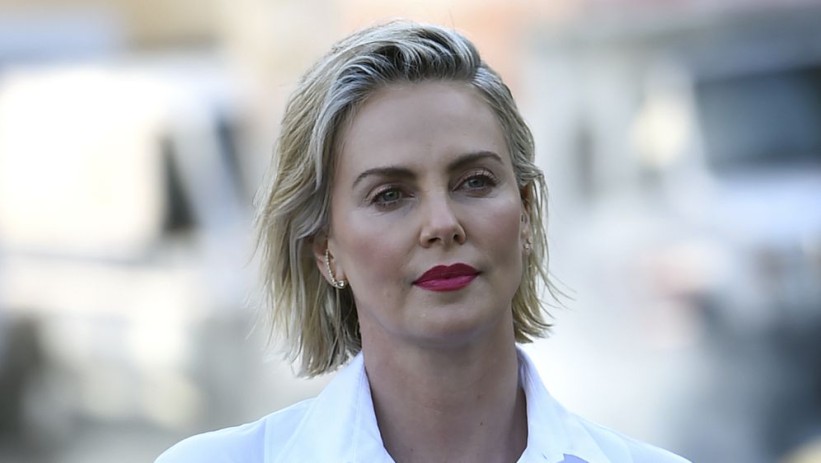 Charlize Theron: Tajice poput druge kože kojima ne smetaju ni zimske natikače