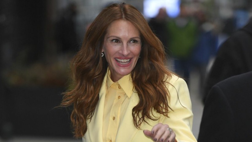 Julia Roberts u kombinaciji koju sve više žena bira za svečane prilike