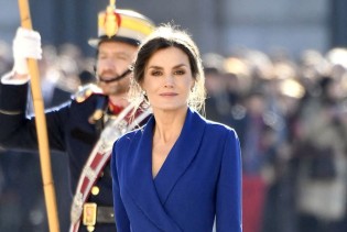 Elegantna Letizia: Glamurozne štikle napravljene po kraljičinoj naredbi