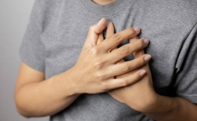 Kardiolog otkrio dob u kojoj ženama naglo raste rizik od srčanih bolesti