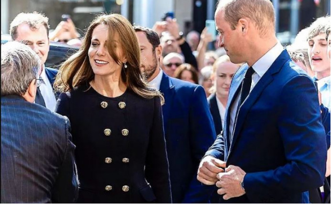 Kate Middleton u kaputu od 5.000 KM: Prvim pojavljivanjem nakon kraljicine sahrane zadala modni izazov
