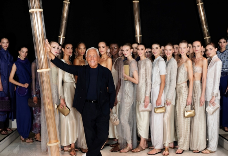 Giorgio Armani predstavio kolekciju odjeće za proljeće 2023. koja odiše glamurom