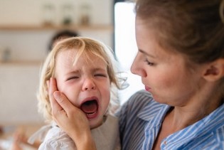 Mama objasnila zašto joj ne smetaju djetetovi izljevi bijesa