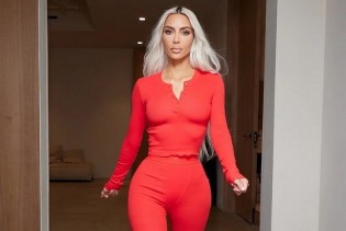 Kim Kardashian sve mršavija: Ispod majice joj se nazirala rebra i tanak struk