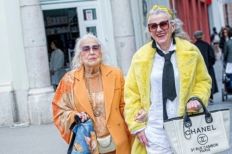 Sarajevske dame u šetnji: Plijene pažnju modnim kombinacijama